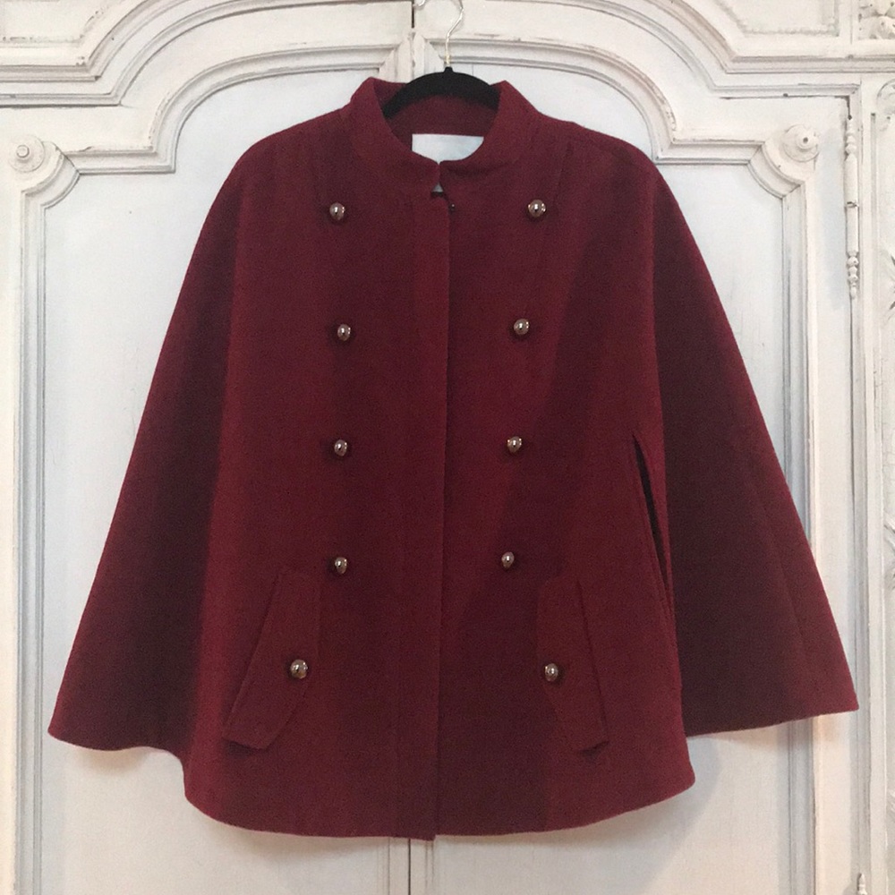Leifsdottir Maroon Poncho